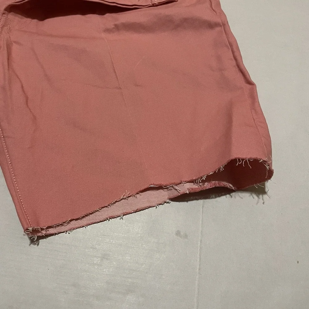 NWOT Levi's 501 Button Fly Men Shorts 44 X 10 Pink DIY‎ Cutoff Frayed Raw Hem